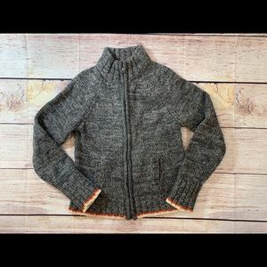 Women’s small grey Gap knit zip up AA19